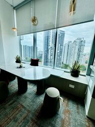 Arc 380 (D8), Office #498704211